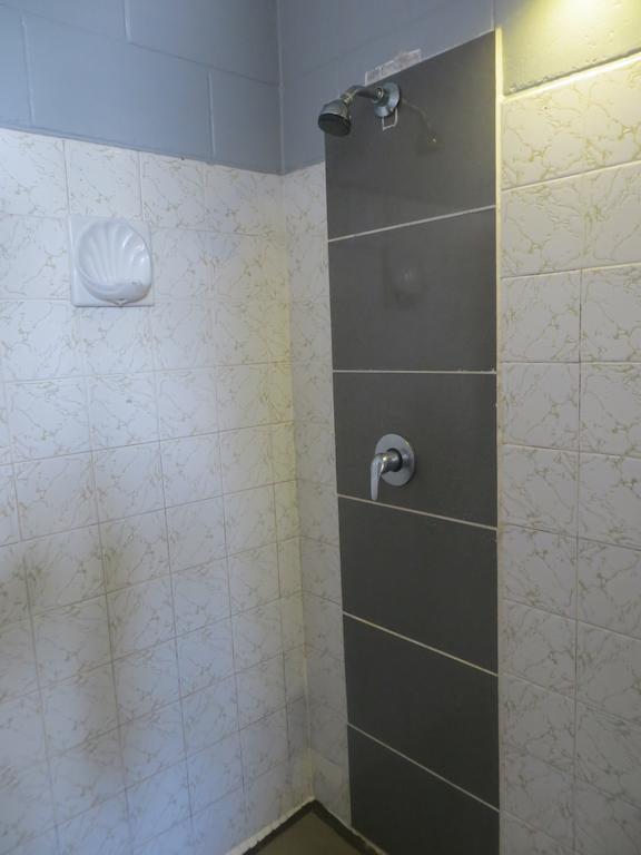 הוסטל Asylum Cairns Share House מראה חיצוני תמונה